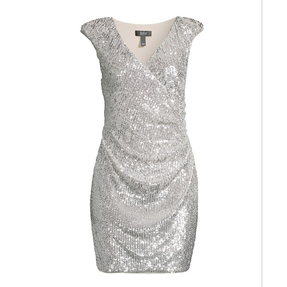 NWOT AIDAN MATTOX Silver Sequin Faux Wrap Mini Cocktail Dress 0 Stretchy
